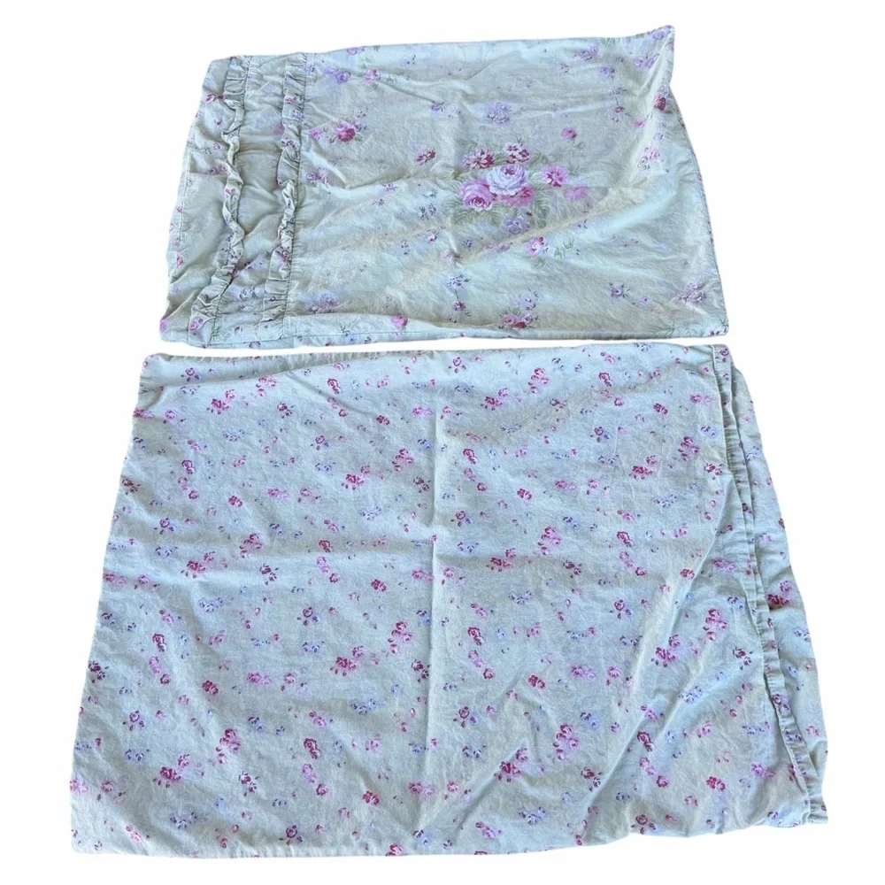 Simply Shabby Chic Bramble Rose 2-Piece Standard Pillow Sham Set Green Pink GUC